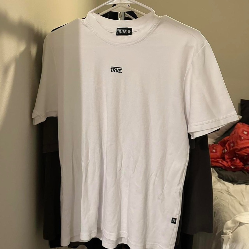 True Logo Tee
